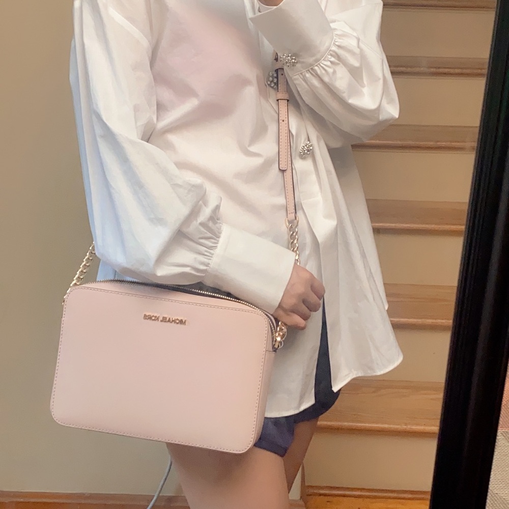 Michael Kors Jet set crossbody in blush pink - Picture 9 of 9